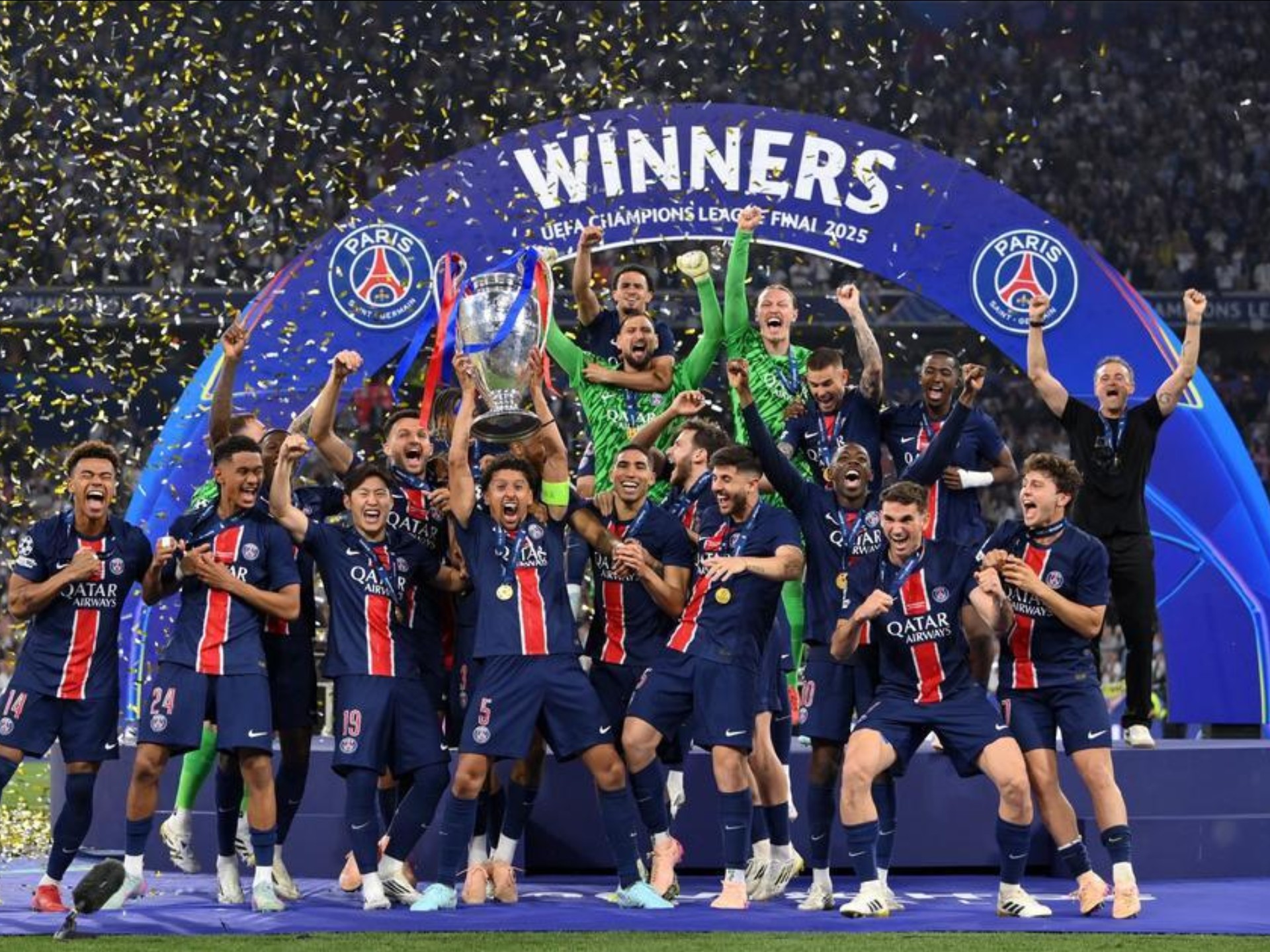 战术配合的 战术配合的