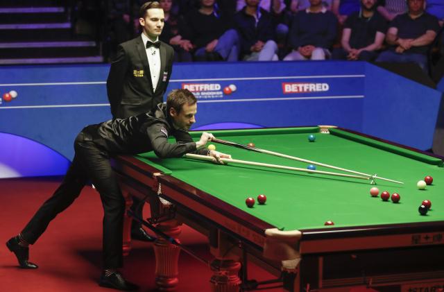 他冒险拼攻 他冒险拼攻