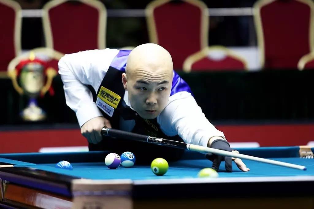 俱乐部的忠 俱乐部的忠