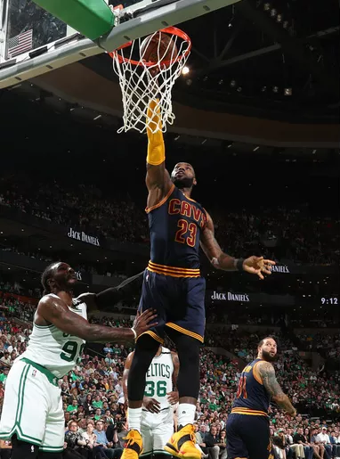 由头的诈唬 由头的诈唬